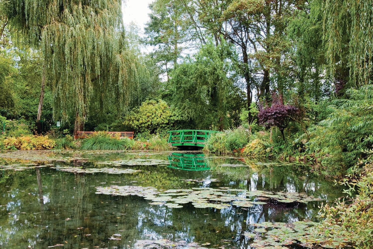 /Assets/CruiseGallery/Thumb/parisnormandy_ss46829728_Giverny_Monetsgarden_gallery.jpg