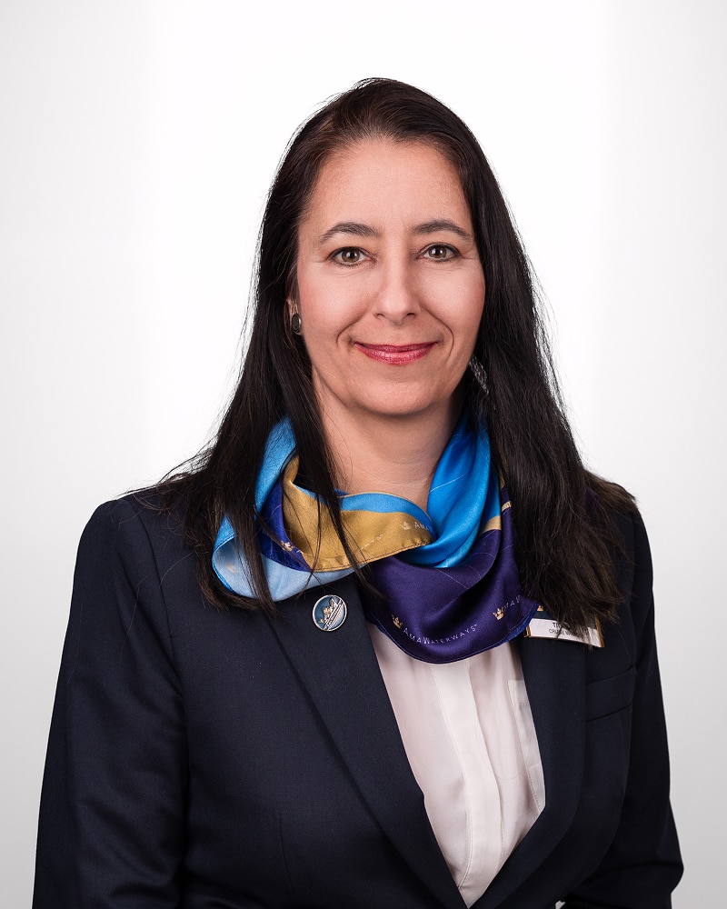 Tita R.